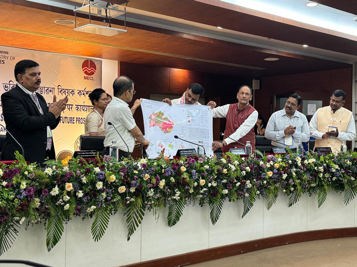 During the Assam Mineral Wealth Workshop in Guwahati, esteemed dignitaries unveiled the Geological and Mineral Map of Assam, along with District Resource Maps of Kamrup and Dima Hasao districts. #MineralPotential #Assam.