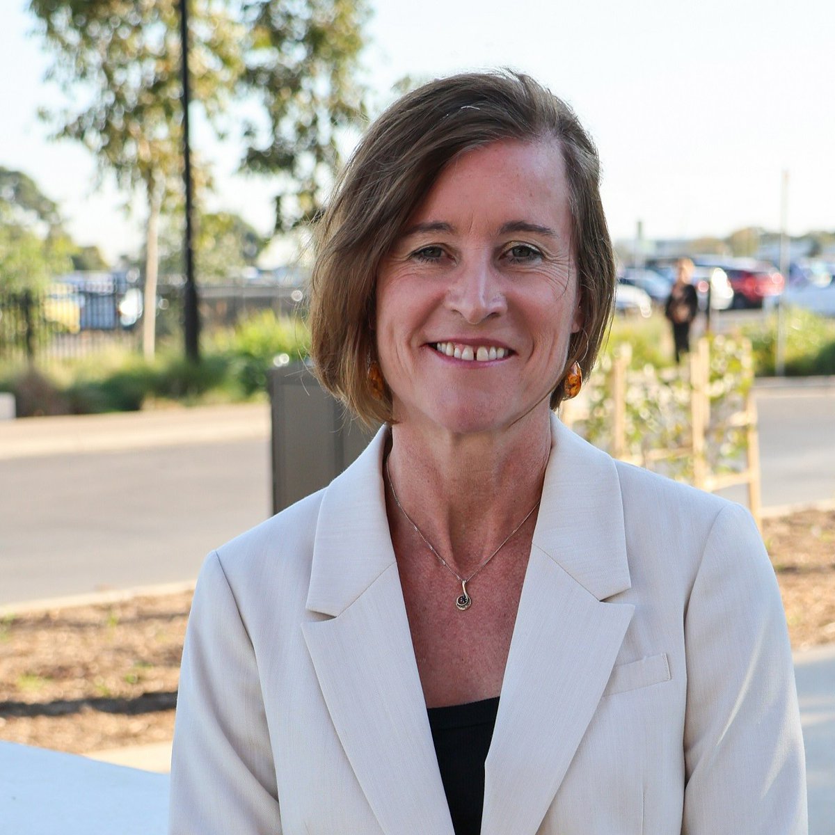 Building on her nationally recognised work for improving aged care, @FlindersCFI's Prof @JulieRatcliff19 will now turn her attention to the voices of older people in our healthcare system, after being awarded almost $3m from the @nhmrc. Read more 👉 bit.ly/3wyTMQU
