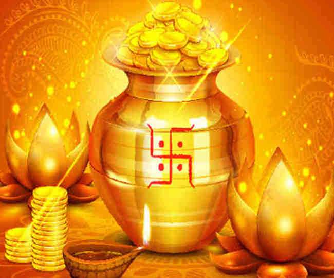 Wishing everyone a joyous #AkshayaTritiya. May this day mark the beginning of infinite blessings, prosperity, and happiness in your life. #AkshayTritiya