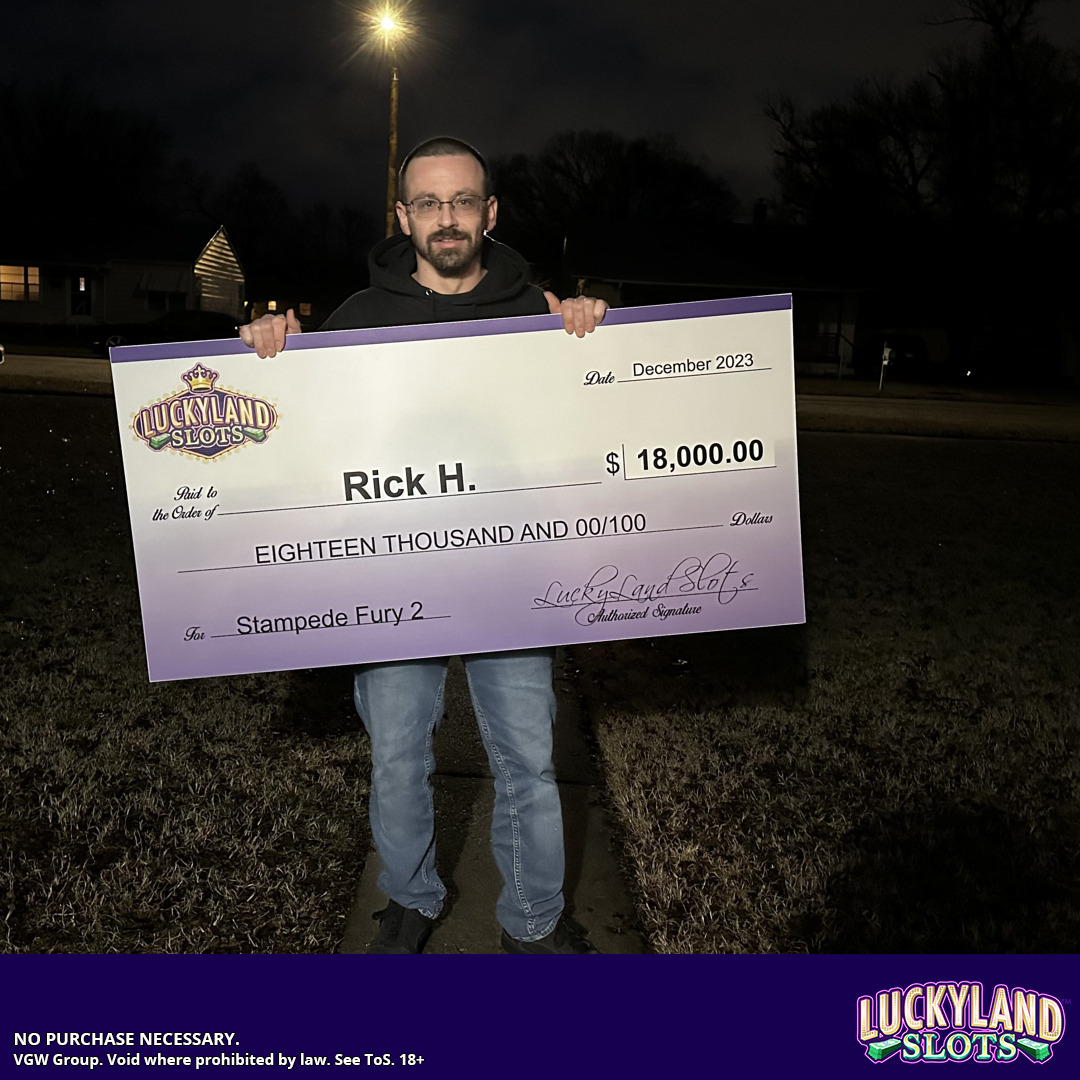 LuckyLandSlots's tweet photo. Join us in celebrating our newest Big Check Club members! 🏆 Congratulations to our #LuckyDucks! 🚀 Drop your favorite celebratory emoji in the comments to show your excitement! 🎈 🦆 💜 https://t.co/EL27JImqLt #BigCheckClub https://t.co/B9kSKHbbsw