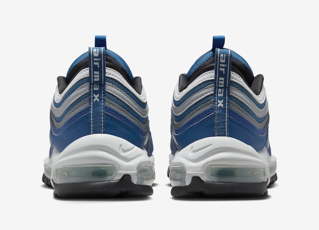 Nike Air Max 97 'Glacier Blue' 

Available via @DICKS |$175| #ad @Nike 

>>> ow.ly/XU8r50RruBE