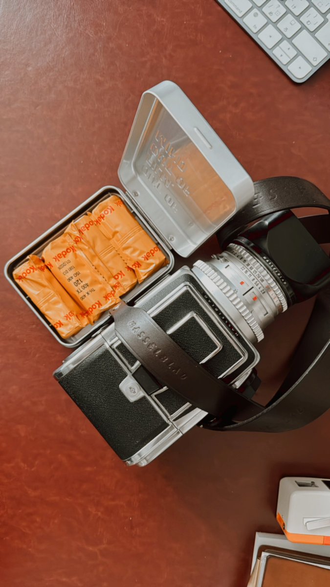 LensShutter's tweet image. Locked and loaded 🎞️♥️