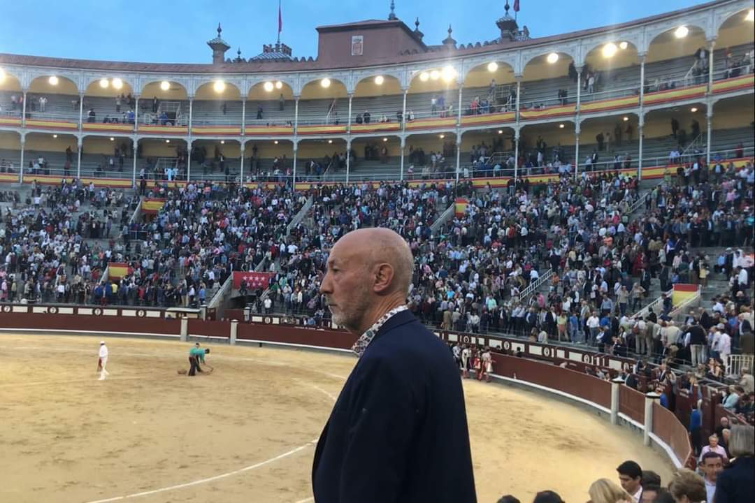 ¡Hoy empieza San Isidro!
¡Viva Madrid!
¡Viva el toreo!
Ea.