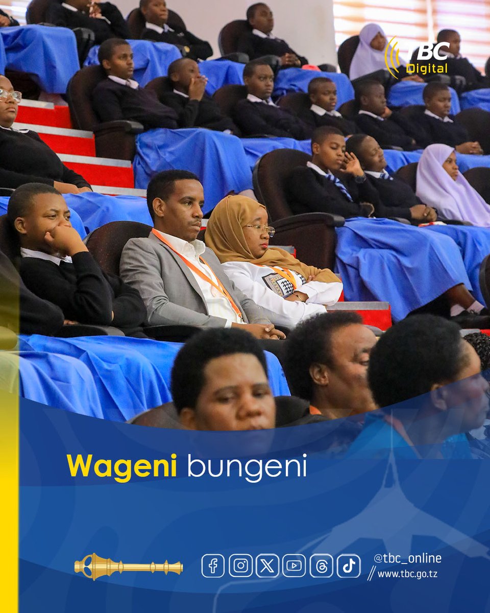 TBConlineTZ's tweet photo. Wageni mbalimbali wakiendelea kufuatilia shughuli za Bunge jijini Dodoma leo Mei 10, 2024.
Tupo mbashara kuanzia saa 3:00 asubuhi kupitia TBC1, TBC Taifa na mitandao ya kijamii kwa anwani ya TBConline.
📸✍🏾 @simbeyezekiel
#BungelaBajeti #Bungeni #TBCdigital #TBCupdate https://t.co/fAt4urjY7q
