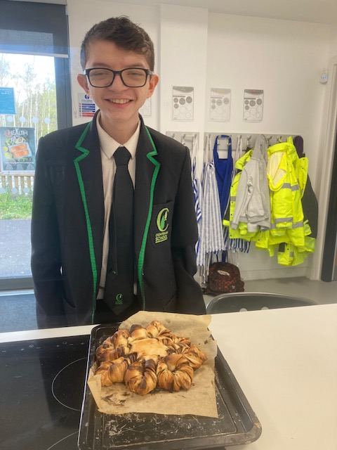 Check out these incredibly happy members of 6.2! They made some awesome chocolate bread last week to finish off one of their @ASDANeducation Independent Living modules. #confidentindividuals