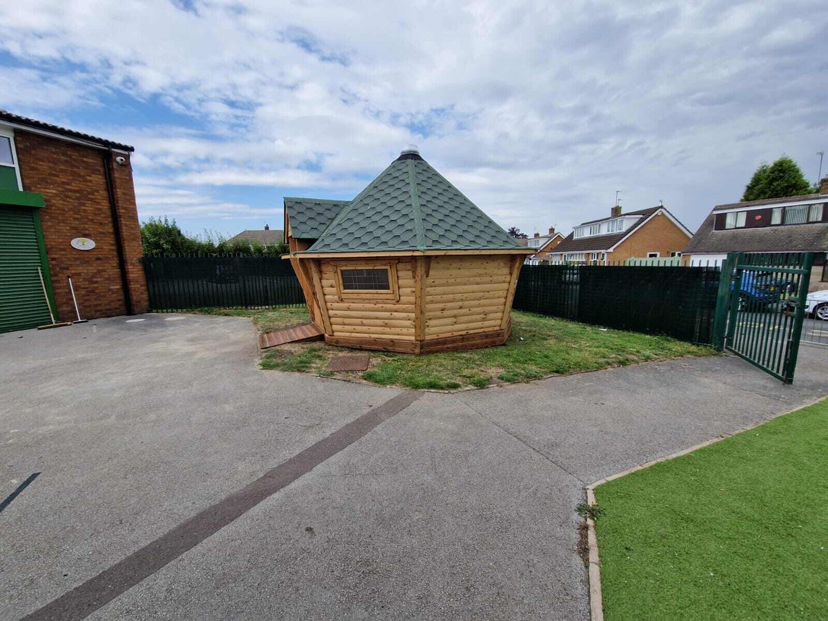 We will help you choose the perfect spot for your school building, just like we did for Wednesbury Oak Academy. What began as a spare patch of grass is now an additional multifunctional learning space! 
hubs.la/Q02wlGTL0

#OutdoorLearning #LogCabin #OutdoorClassroom