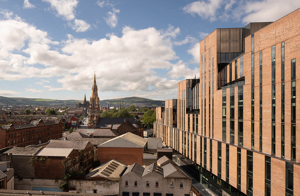 Congratulations to the 2024 RSUA Award winners, including Ulster University’s Belfast campus, Building of the Year; McGonigle McGrath’s Alice Nickell, Project Architect of the Year; and Conservation winner Belfast’s Bank Buildings: ow.ly/cQSX50RB4Wn @ArchitectureNI