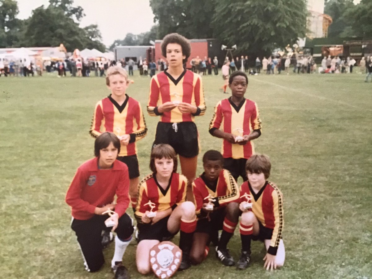 IwardIan's tweet photo. @ExtremeFootbal4 Team mate in the 70’s and 80’s … Legend! https://t.co/2d1UlTZzuN