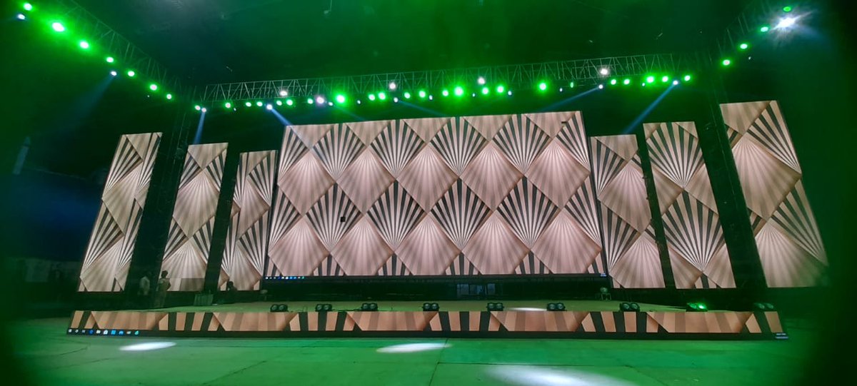 Lilla_Qiangli's tweet image. Qiangli 's DM rental series : for Music live stage

P2.6 P3.9 for indoor
P2.9 p3.9 P4.8 for outdoor
#events #stagebuilding #signage

Enquiry :+86 181 4850 9776
Email:  luyulai@9thpanel.com