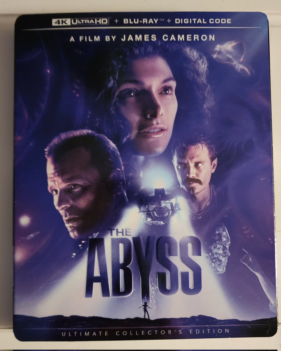 The quality of this 4K transfer is absolutely stunning. This was made back in 1989 & James Cameron has remastered this to perfection. JC continues to push the boundaries of technology & once again proves he is at the forefront of the film industry. 
#NowWatching #FilmX #TheAbyss