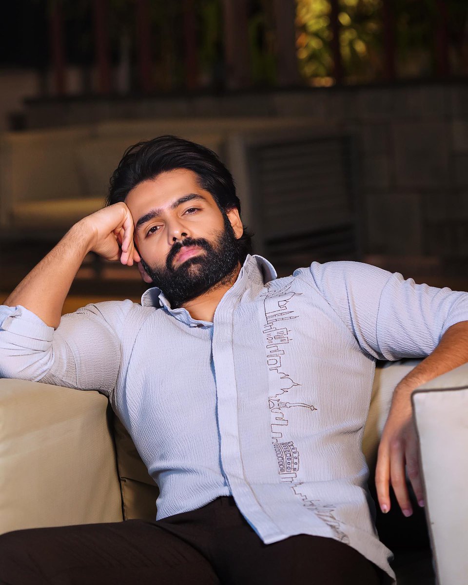 Reports:

#RamPothineni, who is consistently good at non theatrical market is in talks for a web series with digital giant, Netflix.