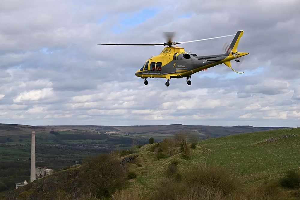 One of the best photos of our G-DRLA aircraft we've seen this year, sent in by a supporter 🚁 For a chance to see your photos on our page, please send your photos to our inbox! 💛 📸: andyjonesfoto (Instagram)