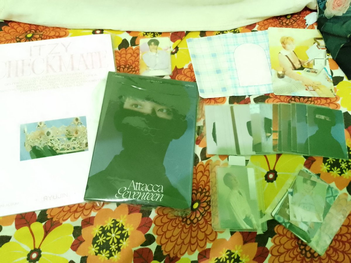 jxhangie's tweet photo. 💌~#sunoznmails

helloo! @maxiclaims, the parcel has arrived safe and sound! grabe ang sparks ni sunoo, and ong yung albums and the joshuji nrpcs🥹♥️, and yung freebie! omg super gwapo ni jake and niki. thank you so muchh! super worth it! more budol to come po!

#mailfromskye https://t.co/6Sh63p8spy