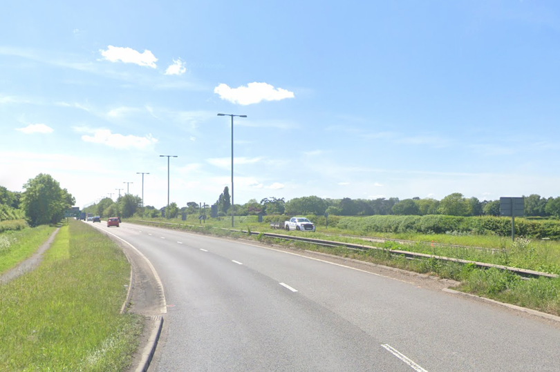#A46 Newark diversion in full: #Crash closes busy Nottinghamshire road for hours 🔗 uk.news.yahoo.com/a46-newark-div… #A1 #A616 #A617 #Brownhills #Collision #Lorry #Police #truckingNews