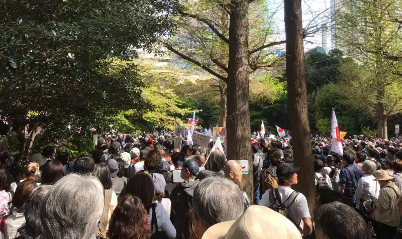 Japan: Groß angelegte nationale Bewegung will WHO stoppen

Die  Nationale Bewegung zum Schutz des Lebens vor der WHO in Japan hat deine  große Protestaktion am 31. Mai in Tokio angekündigt. Am 13. April demonstrierten in Japan bereits Zehntausende gegen die WHO und ihre geplante