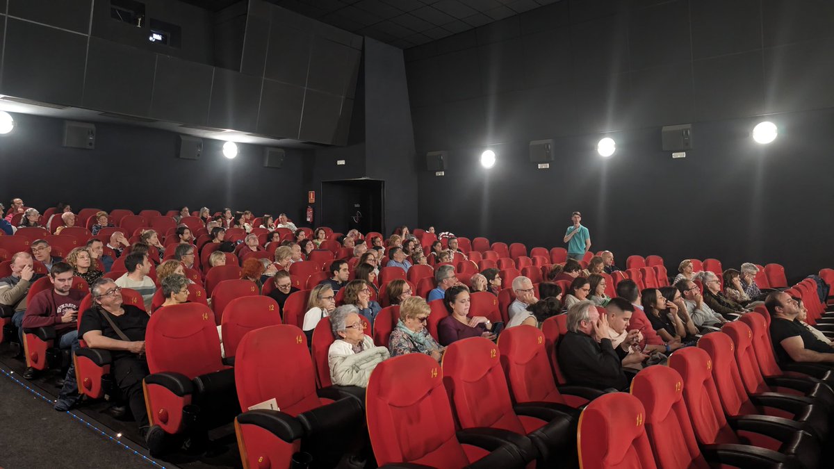Ayer, nuestro grupo de NEOS en La Rioja, organizó en los cines 7 infantes de Logroño, la proyección de la película Nefarious seguida de un magnífico coloquio. Más de un centenar de personas nos acompañaron. #PorqueNoTodoVale #HayEsperanza