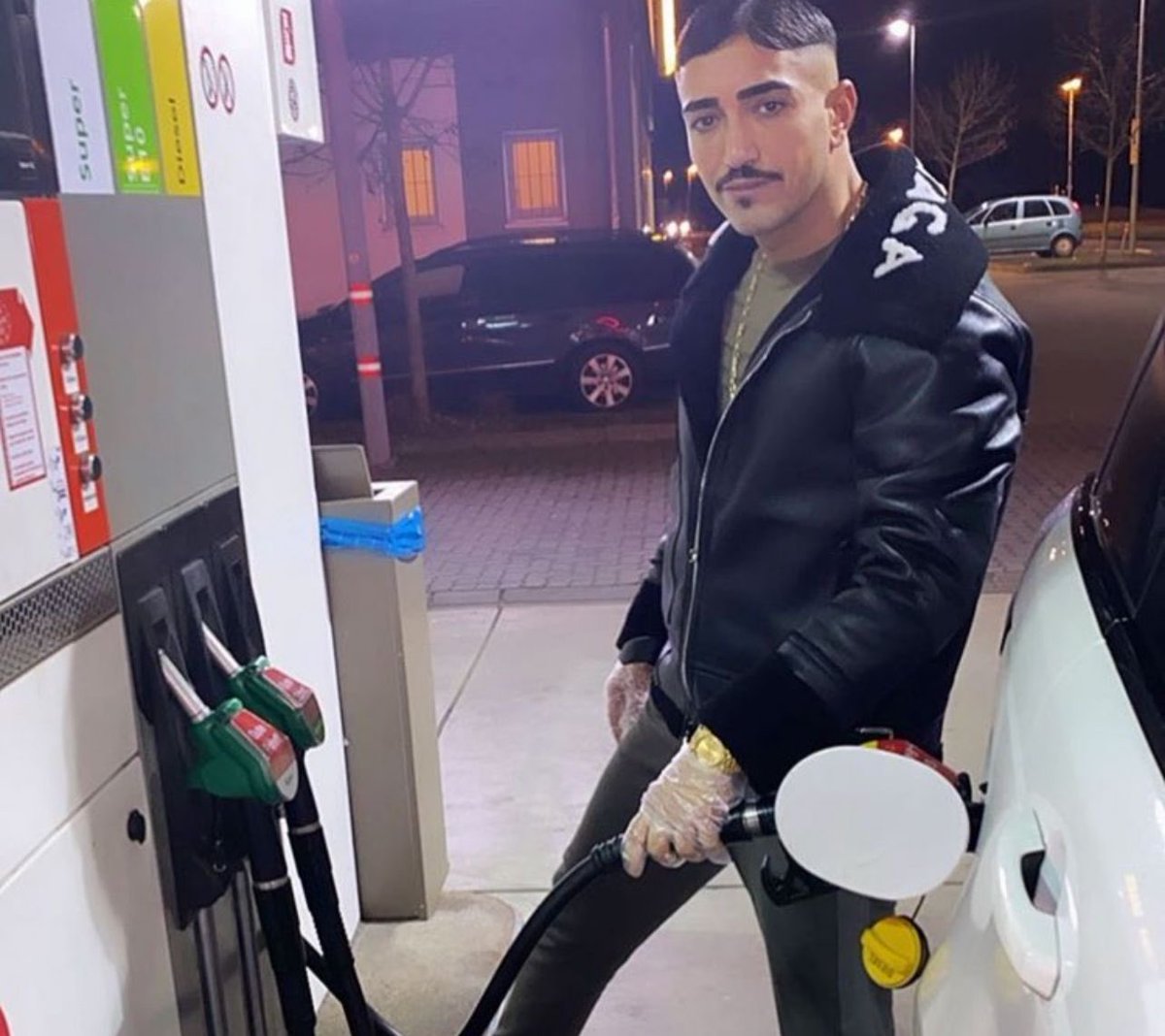 ersroterj0nge's tweet image. #spontan