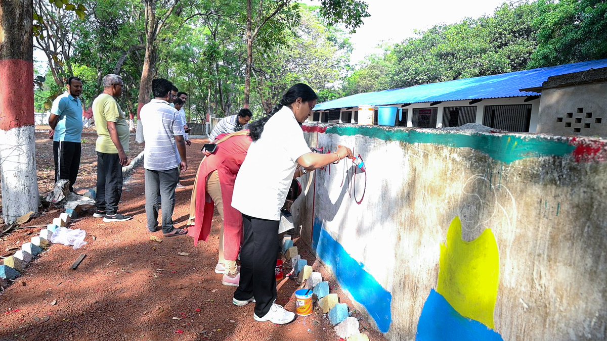 JepcJharkhand's tweet image. #Jharkhand के सरकारी स्कूलों के शैक्षणिक वातावरण में सकारात्मक बदलाव हेतु लागू किये गए प्रयास सह #ProjectIMPACT से संबंधित दस दिवसीय विशेष प्रशिक्षण सत्र की राज्य परियोजना निदेशक श्री आदित्य रंजन के मार्गदर्शन में शुरुआत हुई। इसमें राज्य में संचालित सभी मुख्यमंत्री उत्कृष्ट…