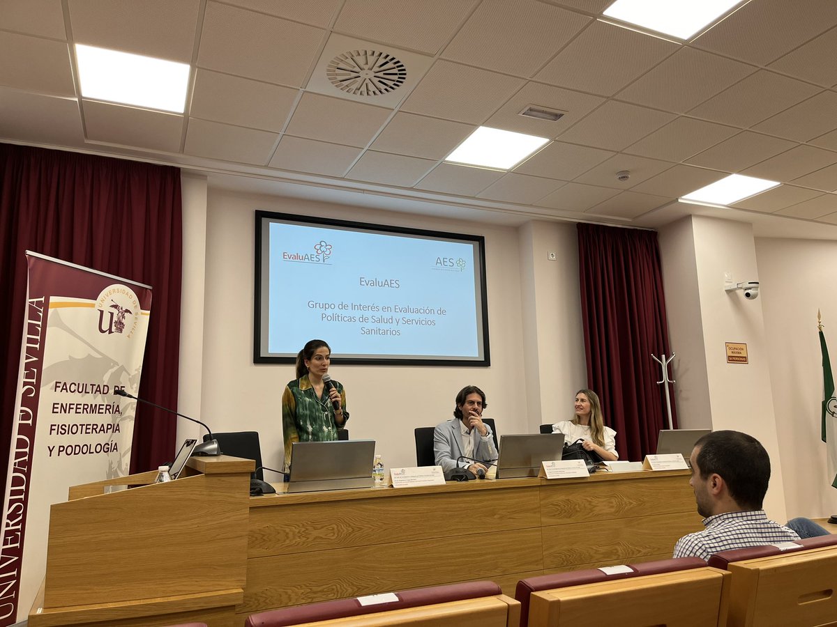 Empezamos el XIII Taller EvaluAES #EvaluAES <a href="/AESeconsalud/">AES - Asociación de Economía de la Salud</a> en la <a href="/unisevilla/">Universidad de Sevilla</a> Gracias a todos los participantes.