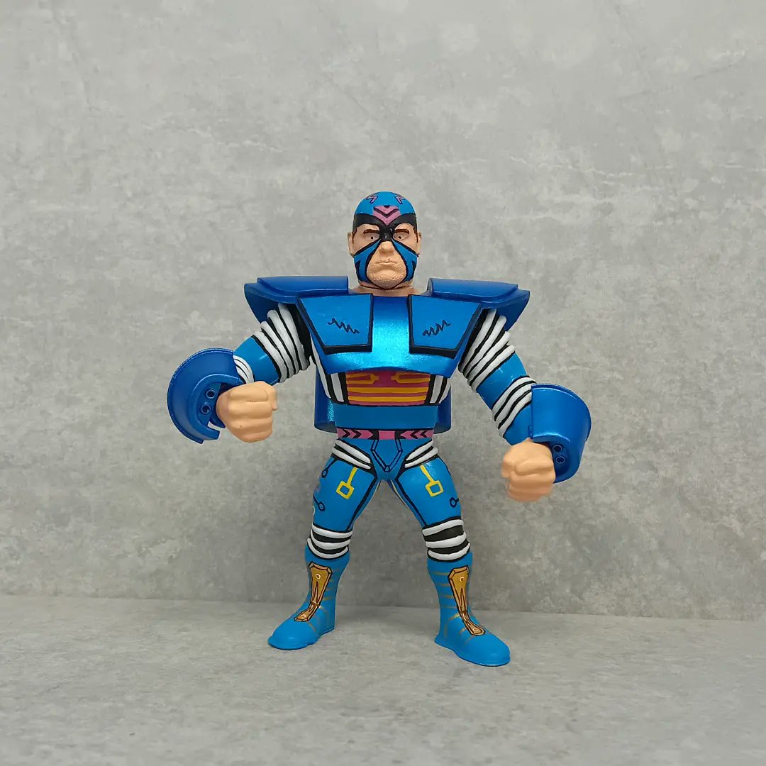 grapplearcade's tweet image. Final shots of my Komet Kid (Max Moon) prototypes for the @KShawnng Kayfabe Heroes, series 1 wrestling figure line. Pics are of the figs 95% complete.
Huge shout out to the team working on this line with me, very talented crew.
Can&apos;t wait for this to be in everyones collections.