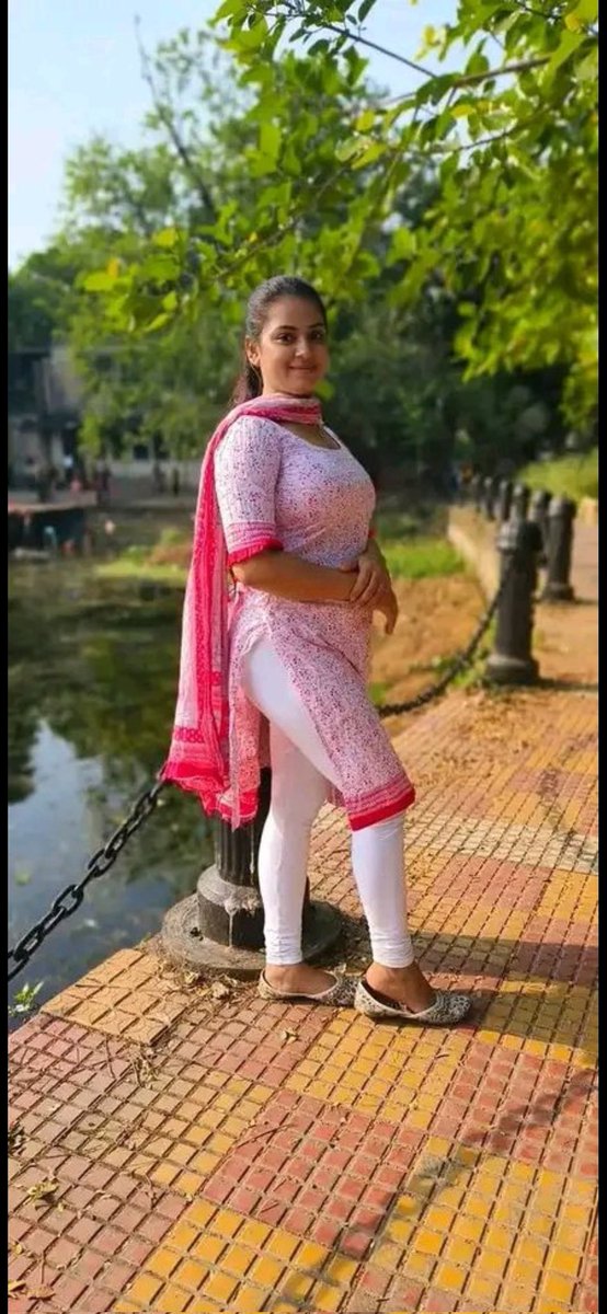বডি নাড়াচাড়া দেওয়ার জন্য একজন মানুষ চাই