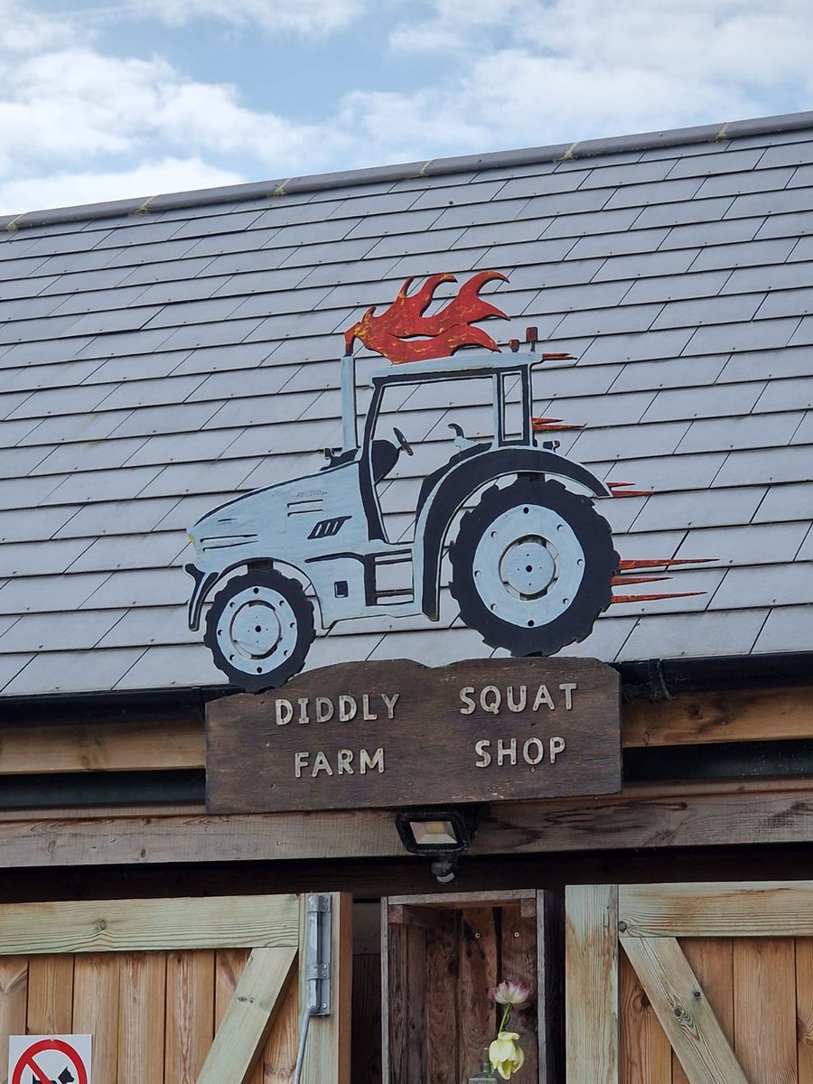 MJAbbottLtd's tweet photo. With @jeremyclarkson and Kaleb busy filming Clarkson's Farm, MJA driver Mike was happy to see the Lamborghini 🚜 and a busy @diddlysquatshop
whilst delivering some Twin Wall Pipes to the farm... #ClarksonsFarm3 #BackBritishFarming #DiddlySquatFarm #WaterEngineering #Drainage https://t.co/dLrEwKcHf4
