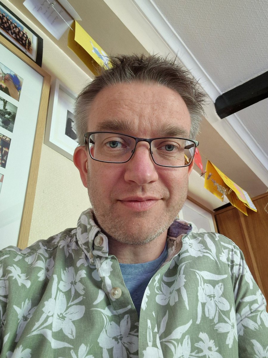 I am running/hiking/somethinging The Wild Boar tomorrow. 22ish miles of ups &amp; downs in The Valleys.
Should be fun.
Today, I am wearing an Hawaiian shirt. Also for fun.
Happy Friday.