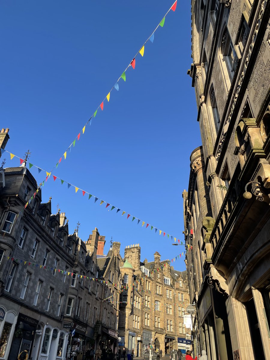 Families Edinburgh Magazine (@familiesedinbur) on Twitter photo Here's a lovely sunny picture of Edinburgh looking lovely & sunny!📷Not only is summer heading our way but so is the SUMMER ISSUE OF <a href="/FamiliesEdinbur/">Families Edinburgh Magazine</a>
Deadline for booking in to share news of summer camps, days out, fringe shows or general Edinburgh family amazingness is Monday! Here's a lovely sunny picture of Edinburgh looking lovely & sunny!📷Not only is summer heading our way but so is the SUMMER ISSUE OF <a href="/FamiliesEdinbur/">Families Edinburgh Magazine</a>
Deadline for booking in to share news of summer camps, days out, fringe shows or general Edinburgh family amazingness is Monday!