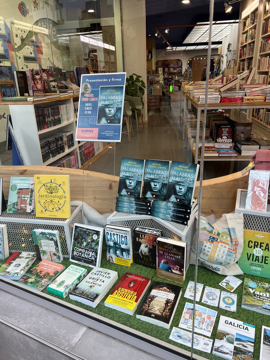 Muchas gracias a todos los que me acompañasteis ayer en A Guarda. Ha sido un placer charlar con vosotros de Palabras Malditas 📖 

#palabrasmalditas #novela #MiguelCondeLobato #PeguinLibros #PeguinRandomHouse #EdicionesB #books #novela #thriller #bookstagram #libros #lectura