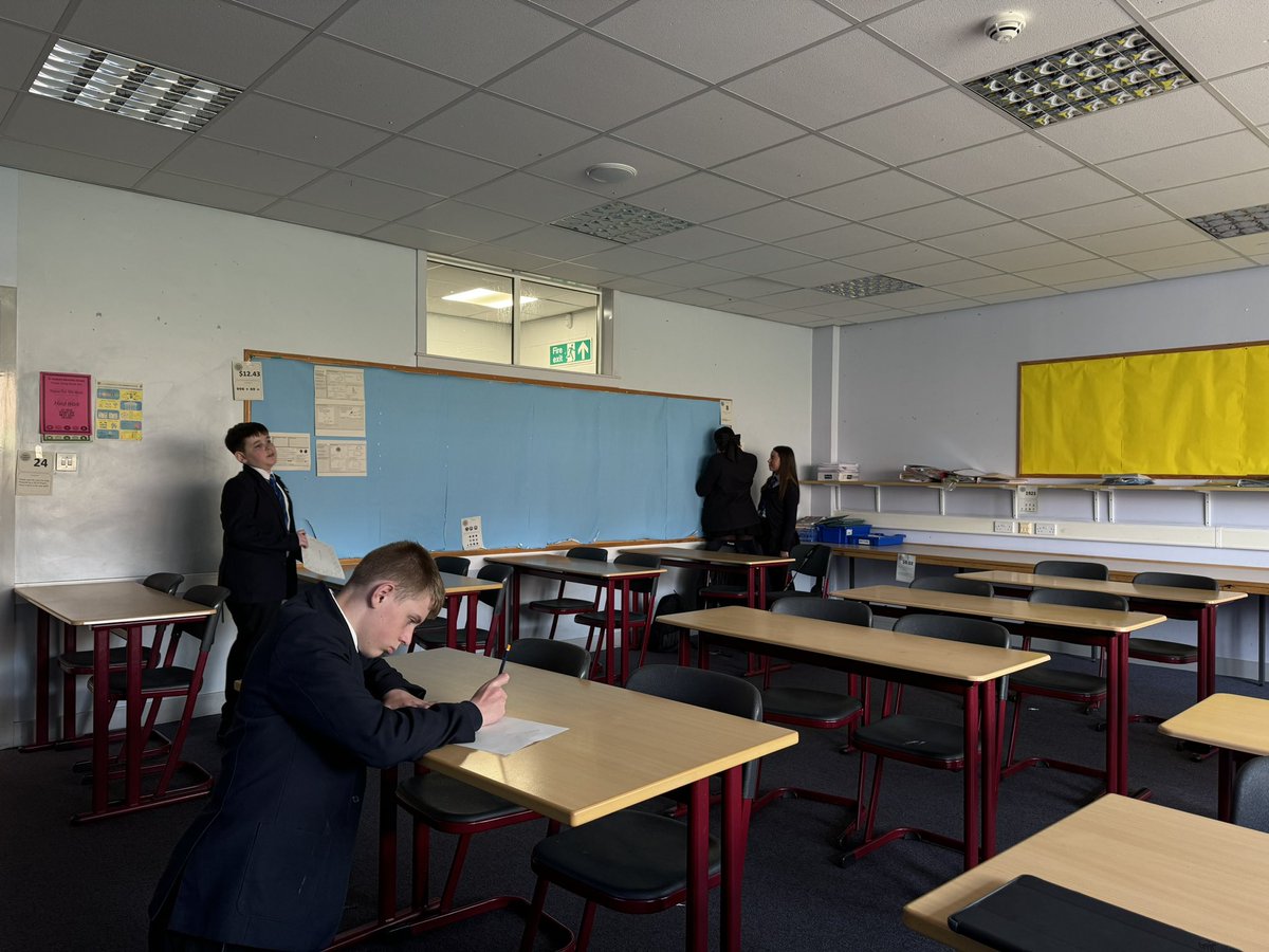 S1 classes doing a Treasure Hunt this morning… using their problem solving and numeracy skills 🕵️🗺️ well done everyone!