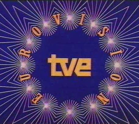 Hubo una época en que 'Eurovisión' se veía en familia en un acto de exaltación nacional. Además del mítico: 'Ruyaumuní, duse puants, Yunaited Kindon, tuelv points' mi primer recuerdo nítido fue de 1.973 y la maravillosa 'Eres tú', de Mocedades. Y, ¡cómo no! el 'Waterloo' de ABBA,