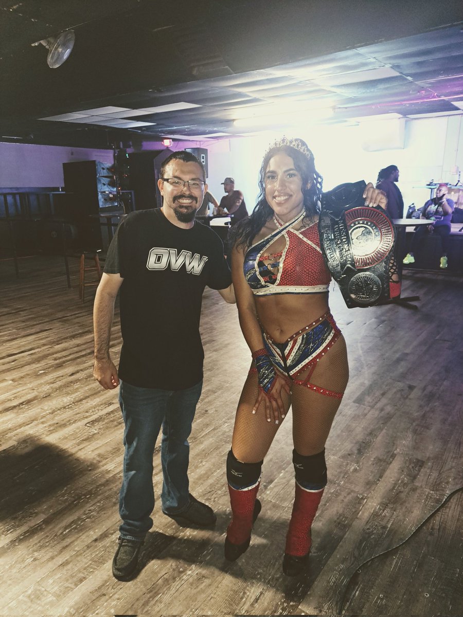 With the @MissionProWres champ the awesome @TiffanyNieves_ this past weekend @TheOfficialUPW it was great seeing you again.