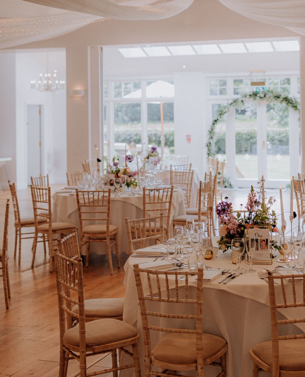 HacknessHotel's tweet image. The gorgeous Elizabeth Suite 🤩

📸 @peterhugophoto

To book a tour of Hackness Grange wedding venue in Yorkshire pop us a message or email us on weddings@hacknessgrange.co.uk. We would love to hear from you and start your wedding planning