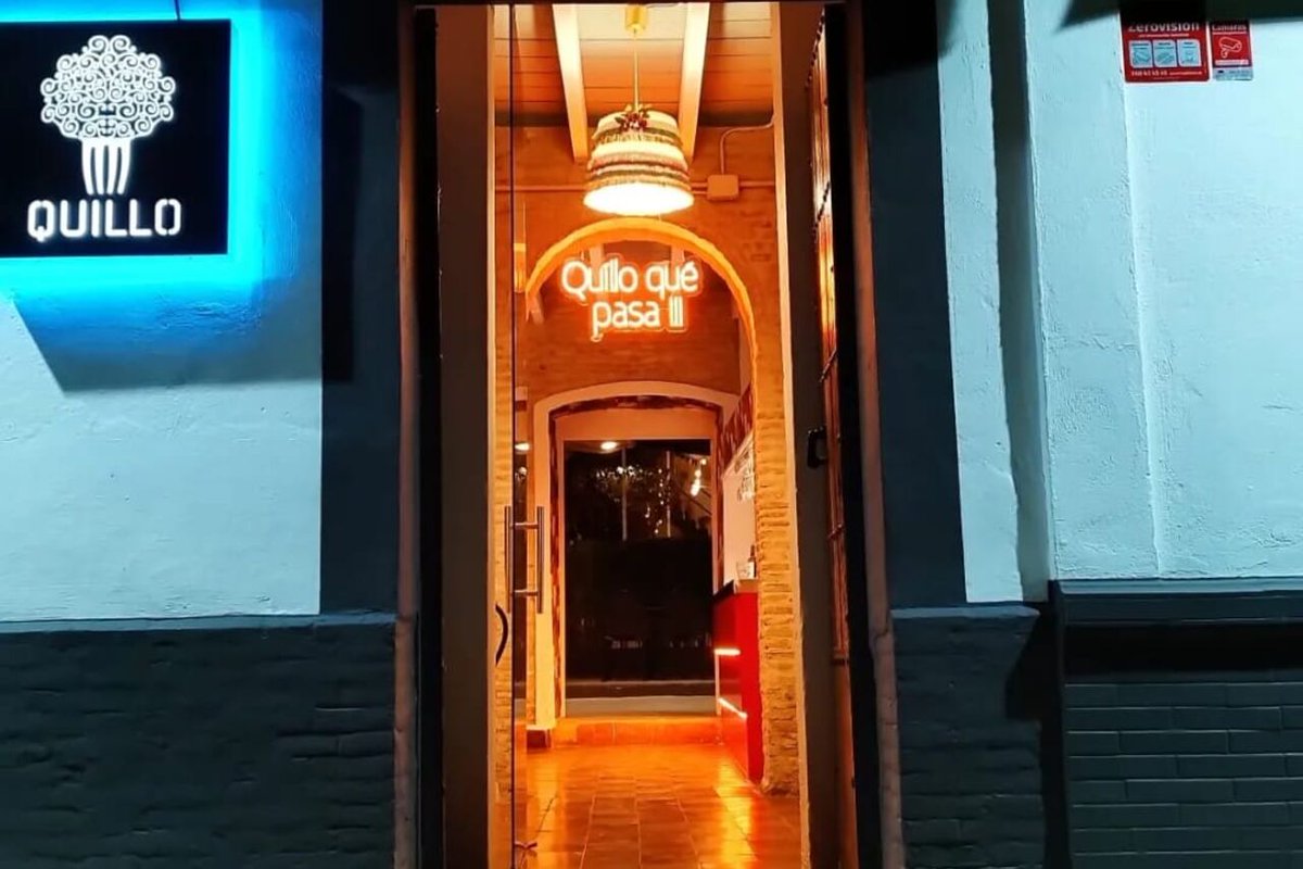 Radio Sevilla (@radiosevilla) on Twitter photo 📻Este sábado en #sevillapuebloapueblo <a href="/sonsolesferrin/">sonsoles</a> Utrera y momias, <a href="/ildefon_vergara/">Ildefonso Vergara</a> y el flamenco, comemos en #castillejadelacuesta nos visitan Macko y Royan <a href="/lourluque/">Lourdes Luque</a> con propuestas de ocio y cultura....12.00 en SER+Sevilla (96.5 FM)
cadenaser.com/radio-sevilla/… 📻Este sábado en #sevillapuebloapueblo <a href="/sonsolesferrin/">sonsoles</a> Utrera y momias, <a href="/ildefon_vergara/">Ildefonso Vergara</a> y el flamenco, comemos en #castillejadelacuesta nos visitan Macko y Royan <a href="/lourluque/">Lourdes Luque</a> con propuestas de ocio y cultura....12.00 en SER+Sevilla (96.5 FM)
cadenaser.com/radio-sevilla/…
