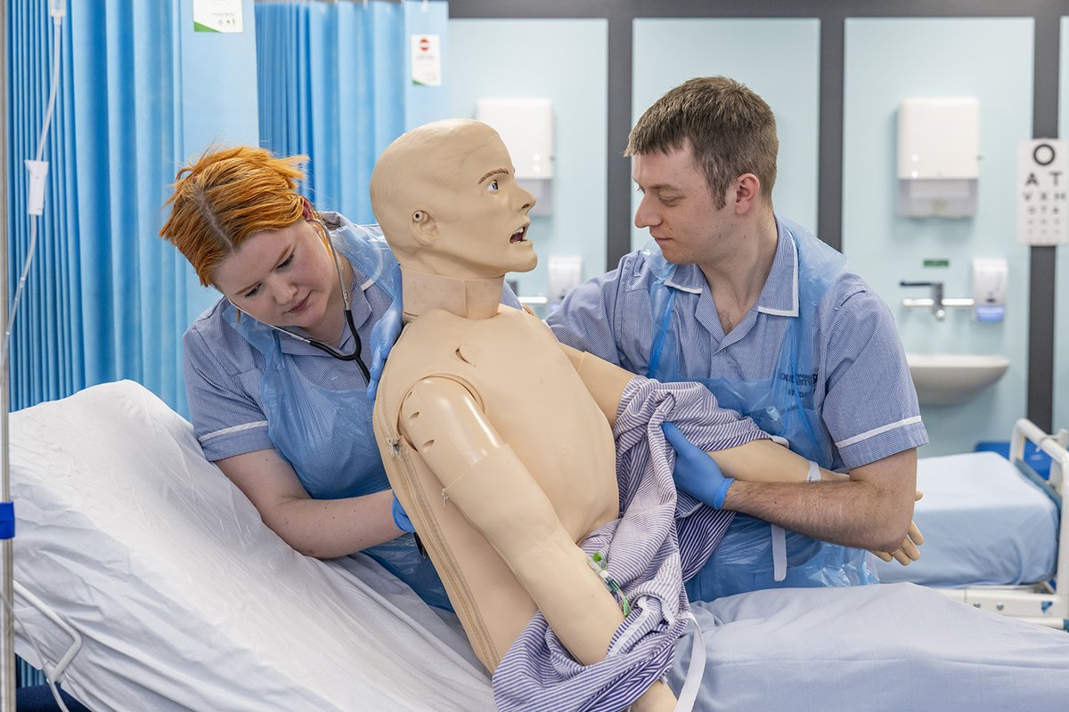 Ahead of #InternationalNursesDay, new @HSciences research highlights innovative ways to tackle the UK's nursing shortage. With over 140,000 vacancies by 2030, this study aims to attract more school leavers to nursing training 🌟 Read more 👉 brnw.ch/21wJEkv