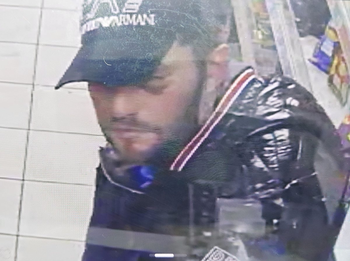 Can you help? We have released a CCTV image of a man we want to identify as part of an investigation into a public order incident in #Whitstable on 1 May. Read the full appeal here: kent.police.uk/news/kent/late…