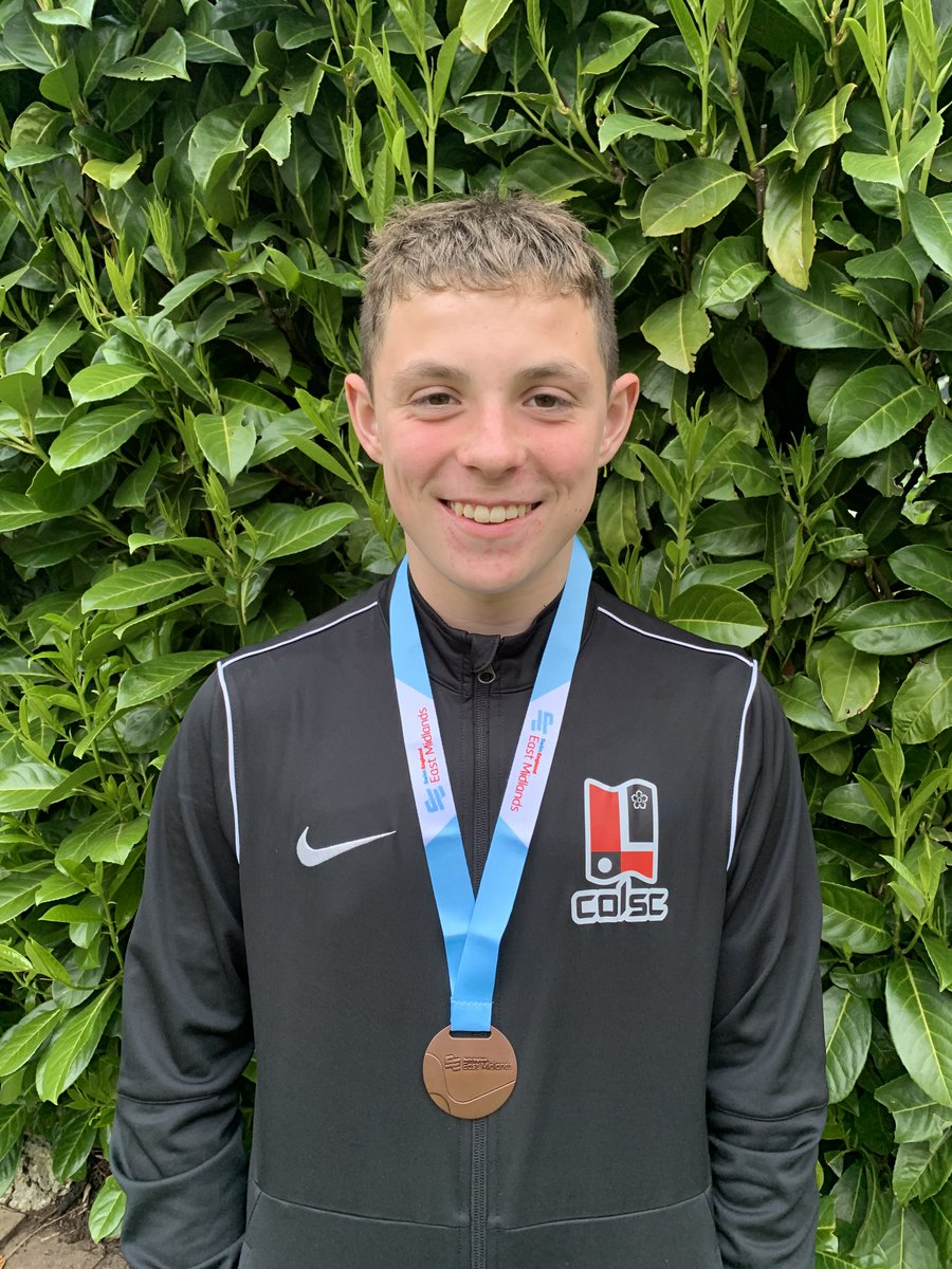 A weekend of triumph for our star athlete, Harry! 🏊‍♂️ Entered into 12 races, he achieved personal bests in all, secured spots in 7 finals, and proudly earned his first regional medal! 🏅 Way to go, Harry! Keep shining bright!✨ #SwimStar #RegionalMedalist