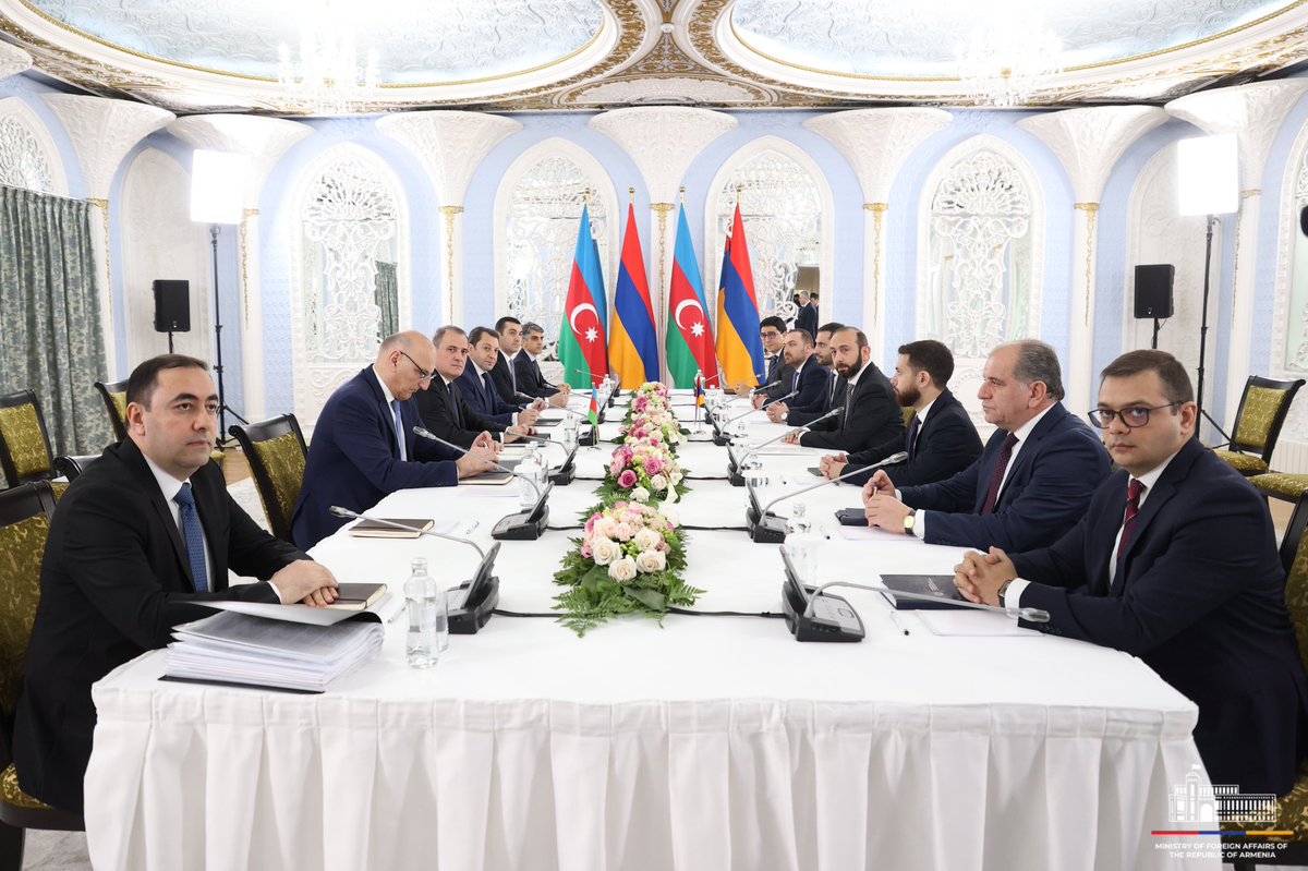 The meeting of the delegations led by the Ministers of Foreign Affairs of Armenia & Azerbaijan is underway in #Almaty, Kazakhstan.