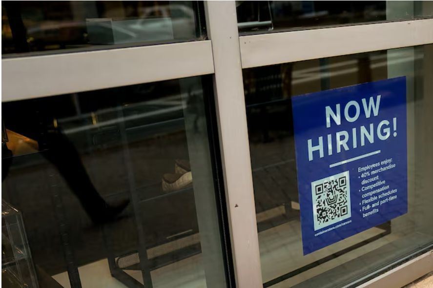enployable's tweet image. U.S. Job Openings Hit Three-Year Low, Fed Eyes Inflation Fight Amidst Labor Market Easing 
buff.ly/4bg8uLR
#usjobmarket #employment #enployable