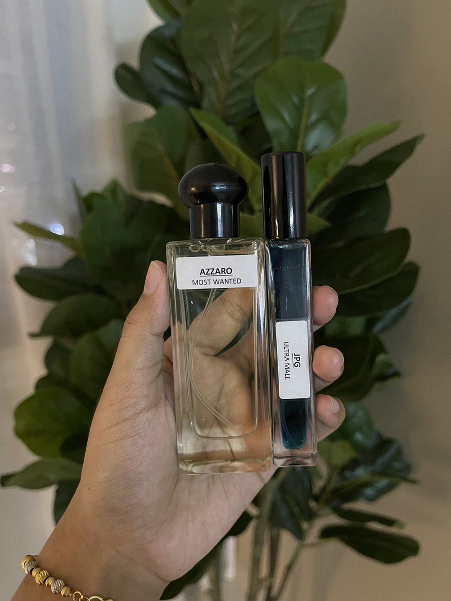 Tolonglah jangan bagi husband/boyfriend korang pakai perfume ni kalau taknak jadi mcm i. Every time husband i pakai perfume ni i rasa mcm taknak bagi dia keluar weh sbb sexy nakmampus bau dia!😩 Memang ko rasa mcm nk simpan je dia kat rumah hahaha