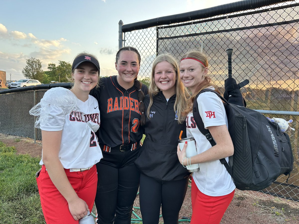 18u Smash House ‘05 National (@16usmash) on Twitter photo Smash House girls supporting each other once again! Senior Night for <a href="/MadisonGoddard3/">Maddie G</a> vs Dixie (<a href="/tayloringram04/">taylor ingram</a> <a href="/Rileykhop19/">Riley Hopkins</a> ) and <a href="/emilie_young31/">Emilie Young</a> to support them all! <a href="/firstup13/">chris young</a> Smash House girls supporting each other once again! Senior Night for <a href="/MadisonGoddard3/">Maddie G</a> vs Dixie (<a href="/tayloringram04/">taylor ingram</a> <a href="/Rileykhop19/">Riley Hopkins</a> ) and <a href="/emilie_young31/">Emilie Young</a> to support them all! <a href="/firstup13/">chris young</a>