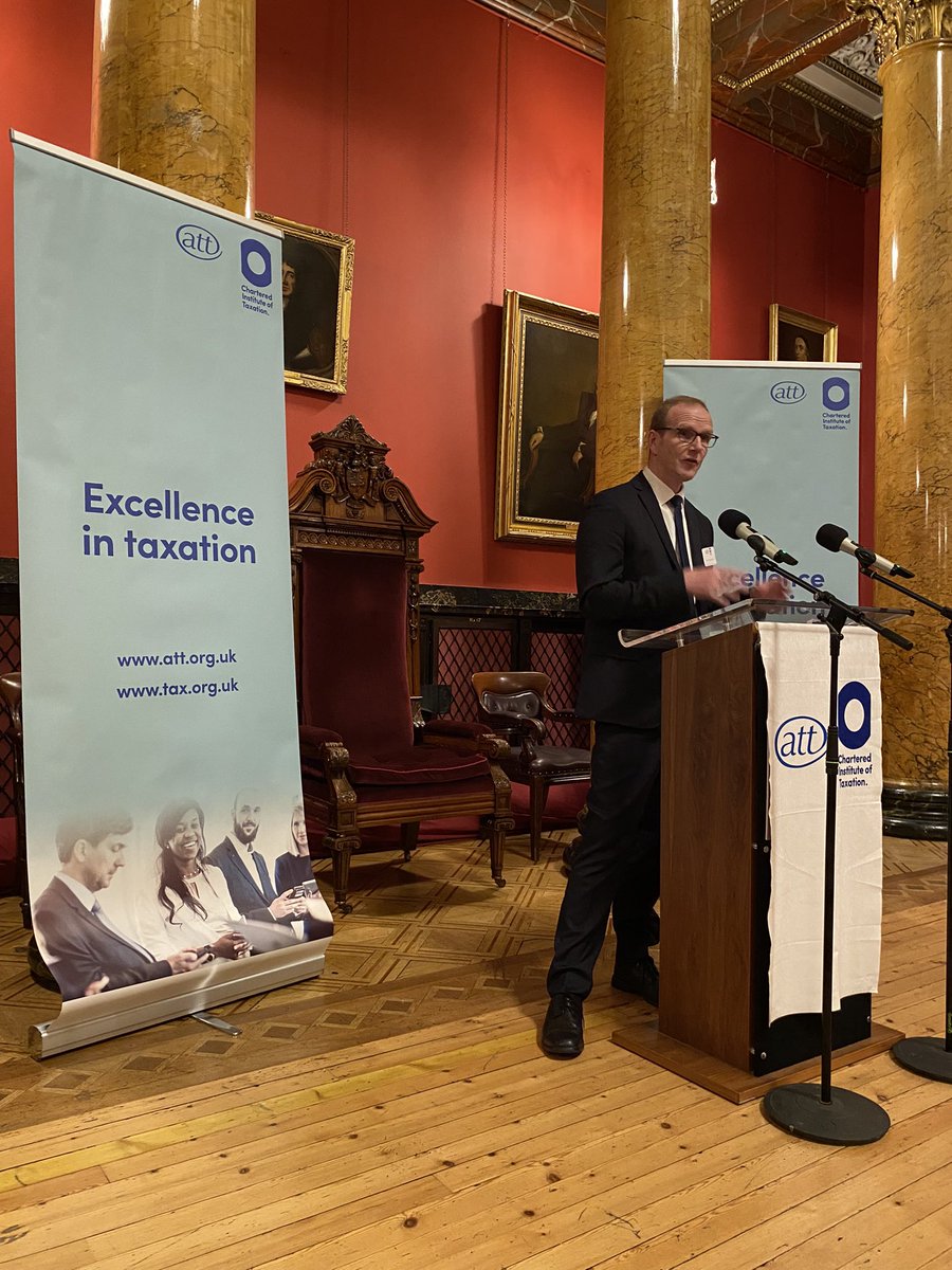 Delighted to have Professor Graeme Roy as guest speaker at today’s CIOT/@ourATT joint presidents’ lunch at the Royal College of Physicians in Edinburgh. Prof Roy gives the guests a brief history of the devolved taxes and their impact.