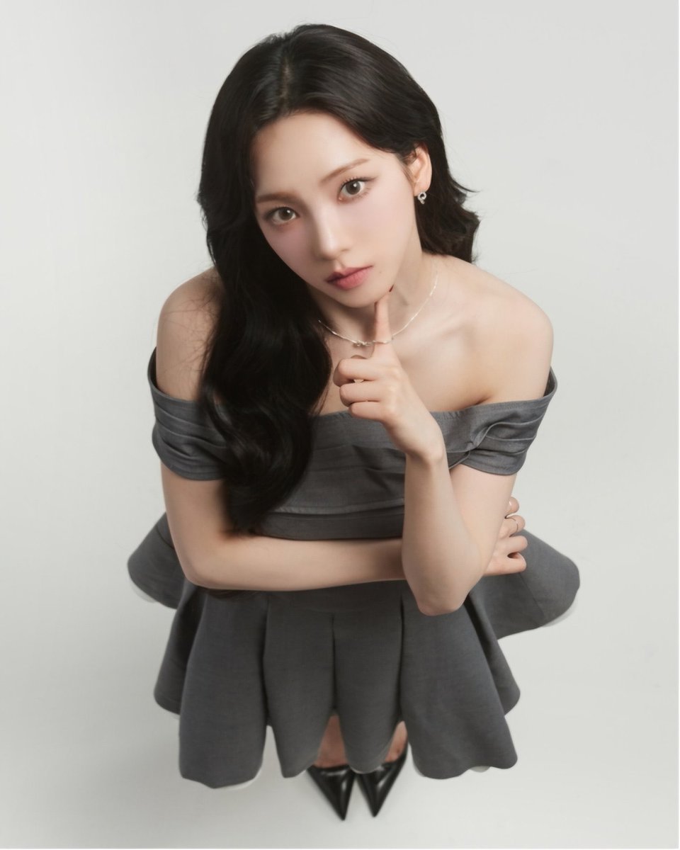 aespaKarinaPH's tweet photo. [TRENDING PARTY]

drop tags for our MC KARINA ❗️🩵

KARINA FOR SYNCHRO YOU 
#KARINAxSYNCHROYOU 
#카리나 #싱크로유 https://t.co/CPUr70CDmm