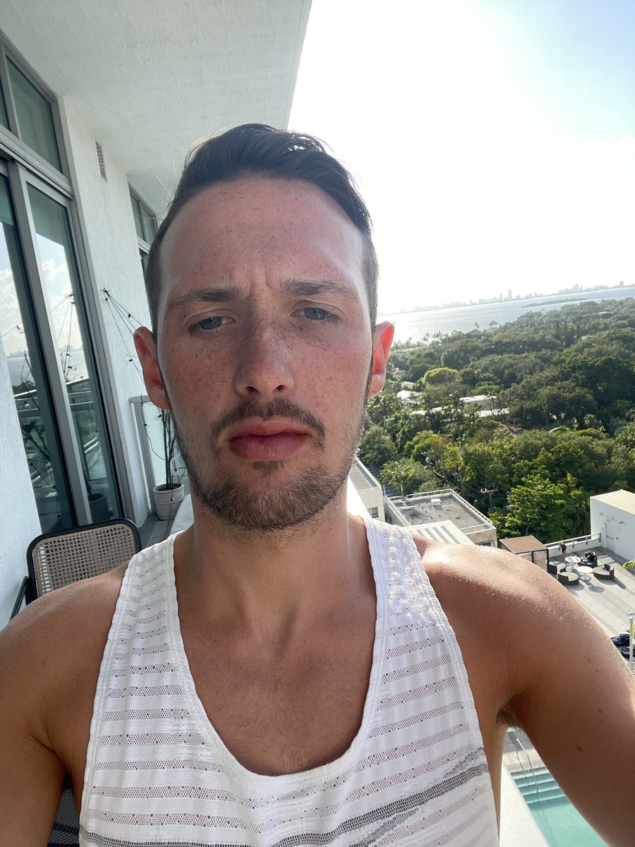 𝒥 𝒜 𝑅 𝐸 𝒟 🌐 tweet media