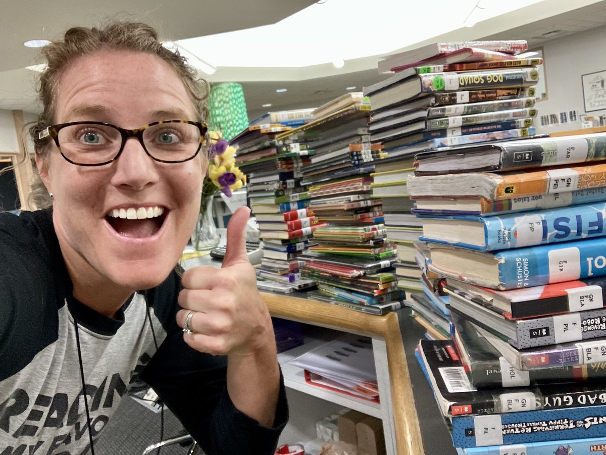 Mrs. Bland (@tme_mediacenter) on Twitter photo Surrounded by my palace of books this morning!!! All books were due today! <a href="/TowneMeadow/">Towne Meadow</a> Surrounded by my palace of books this morning!!! All books were due today! <a href="/TowneMeadow/">Towne Meadow</a>