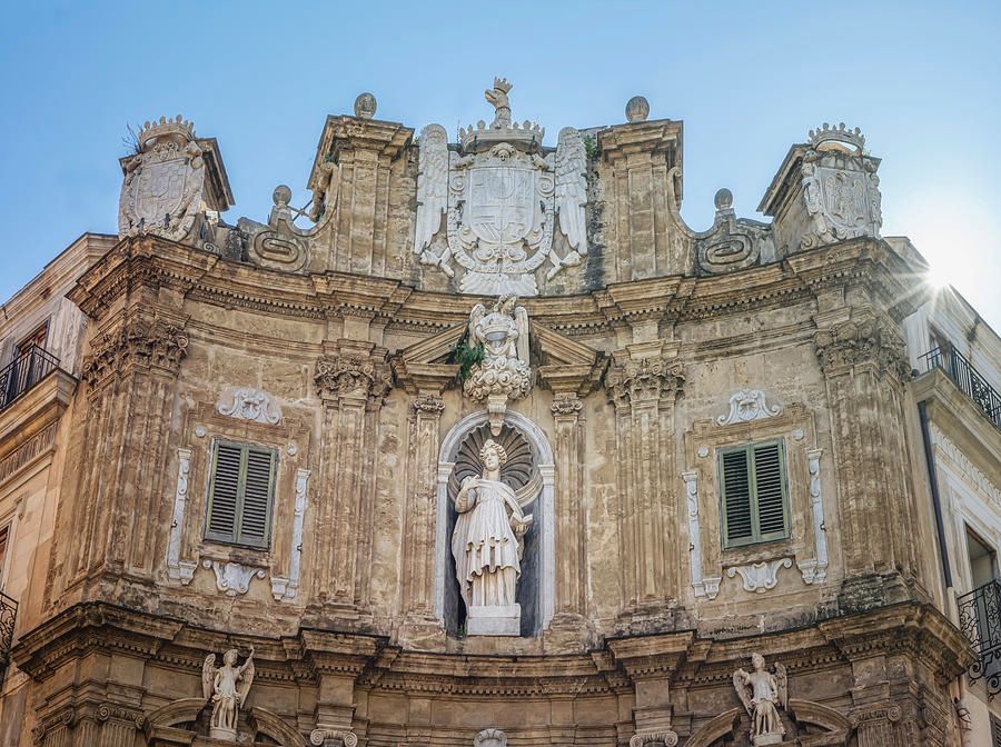 Quattro Canti Palermo Sicily 2! buff.ly/3VxsrIV #quattrocanti #palermo #sicily #landmark #MonumentHistorique  #italy #baroque #Travel #travelphotography #AYearForArt #BuyIntoArt #giftideas <a href="/joancarroll/">Joan Carroll</a>