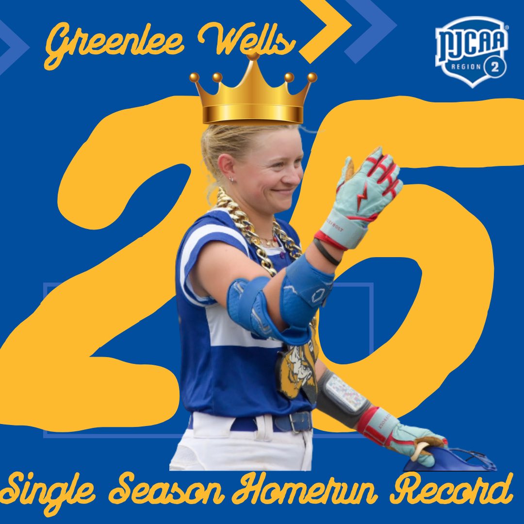 𝓐 𝓷𝓮𝔀 𝓺𝓾𝓮𝓮𝓷 𝓱𝓪𝓼 𝓫𝓮𝓮𝓷 𝓬𝓻𝓸𝔀𝓷𝓮𝓭 👑 A no doubter to dead center gives Greenlee sole possession of the individual HR record (season) that was previously held by Ashley Jones since 2013