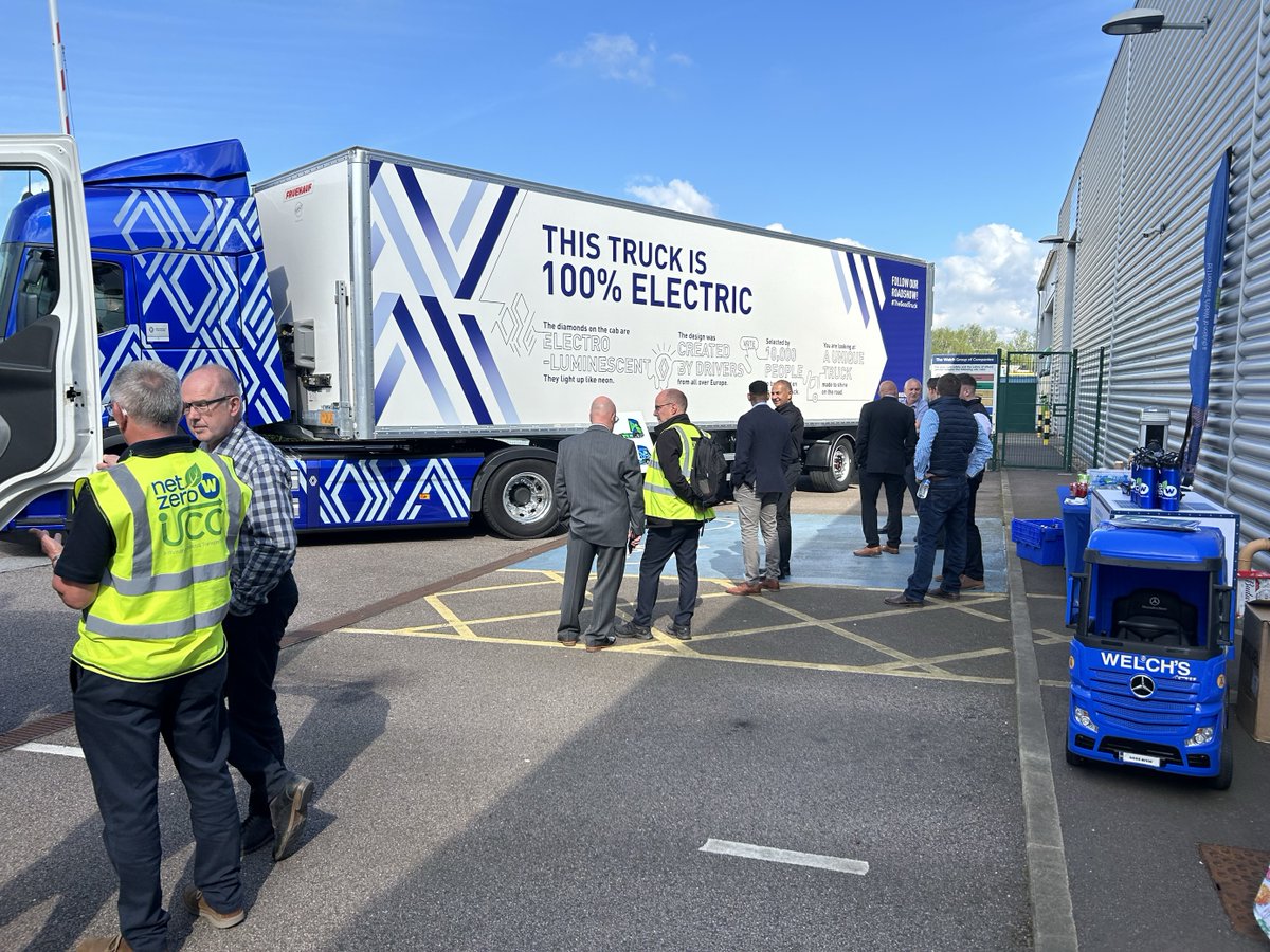 Welch Group (@welchtp) on Twitter photo Our visit from the Renault Trucks eTech Roadshow on Tuesday was electric! ⚡
Thank you to <a href="/renault_uk/">Renault UK</a> for coming, and to the <a href="/welchtp/">Welch Group</a> team for being such brilliant hosts 💙
#renault #netzero #ev #logistics Our visit from the Renault Trucks eTech Roadshow on Tuesday was electric! ⚡
Thank you to <a href="/renault_uk/">Renault UK</a> for coming, and to the <a href="/welchtp/">Welch Group</a> team for being such brilliant hosts 💙
#renault #netzero #ev #logistics