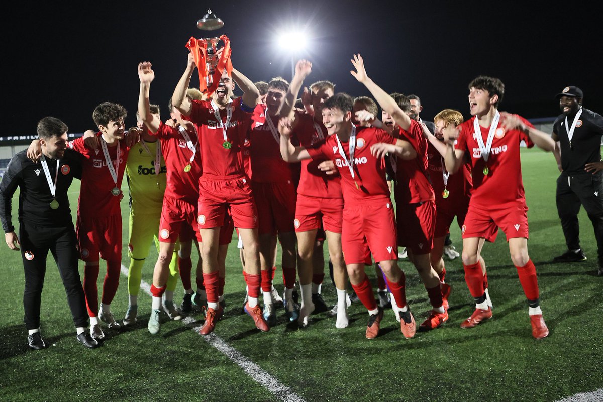 Kyle Davis tweet media