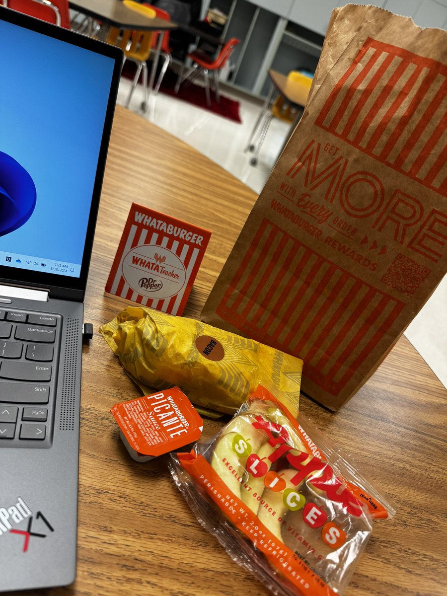 bnsuber's tweet photo. Great way to start the morning! Thanks @Whataburger #TeacherAppreciateWeek https://t.co/3slDs9llDg